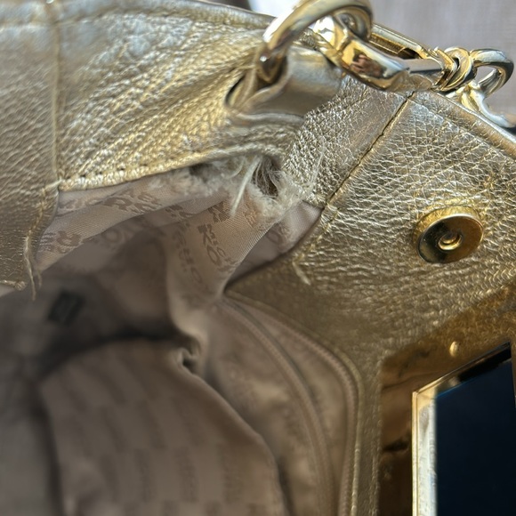 Michael Kors bag - Picture 10 of 11